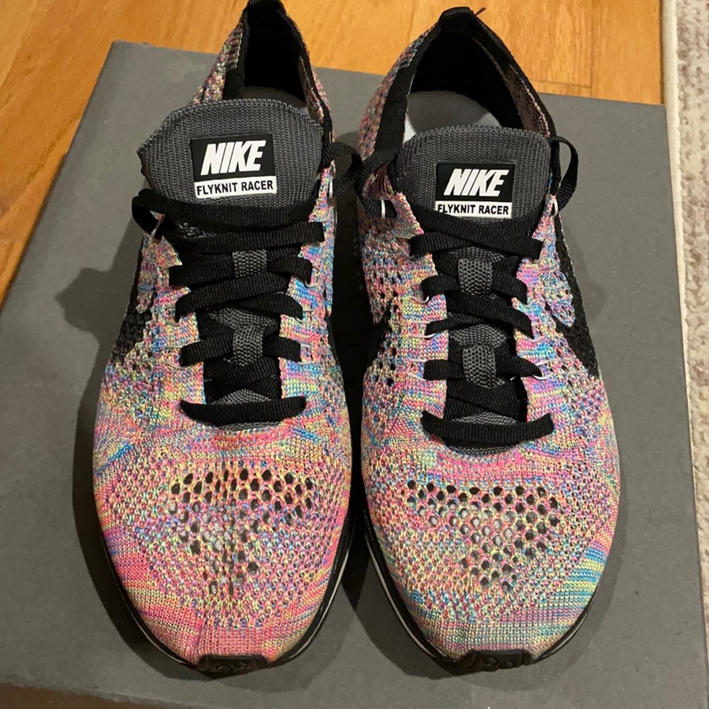 NIKE Flyknit Racer multicolor